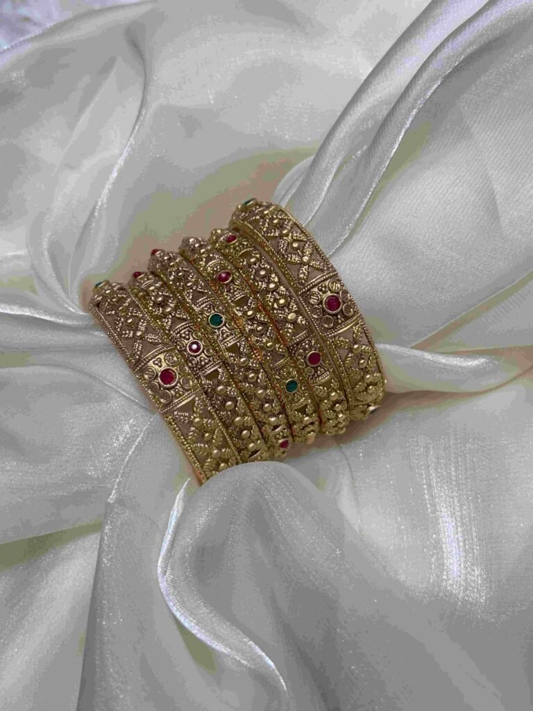 Regal Rajwadi Lightweight Openable Bangles Set