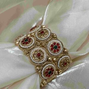 Rajwadi Gold and Gemstone Circular Bangle