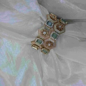 Royal Rajwadi Gem-Studded Bangle