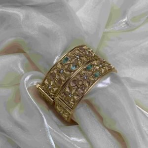 Rajwadi Gold Floral Gemstone Bangle