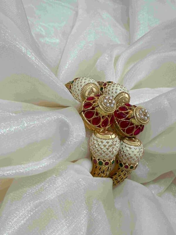 Rajwadi Gold and Pearl Gemstone Bangle - Image 3